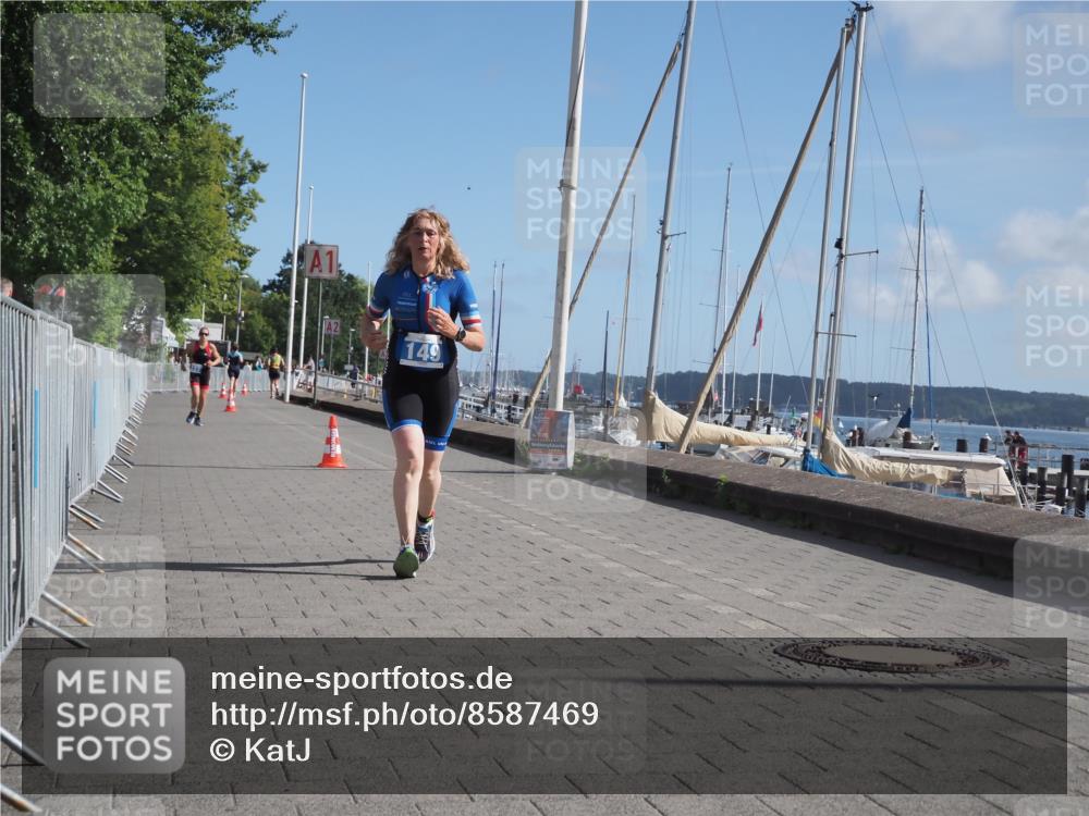 17.08.2025 - KN Förde Triathlon 2025 KatJ http://msf.ph/oto/8587469 17.08.2025 10:37:26 Laufen 149, 237 meine-sportfotos.de