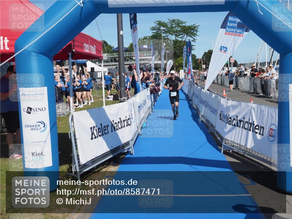 17.08.2025 - KN Förde Triathlon 2025 MichiJ http://msf.ph/oto/8587471 17.08.2025 13:42:03 Laufen 398 meine-sportfotos.de