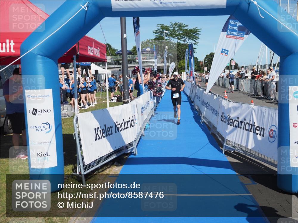 17.08.2025 - KN Förde Triathlon 2025 MichiJ http://msf.ph/oto/8587476 17.08.2025 13:42:04 Laufen 398 meine-sportfotos.de