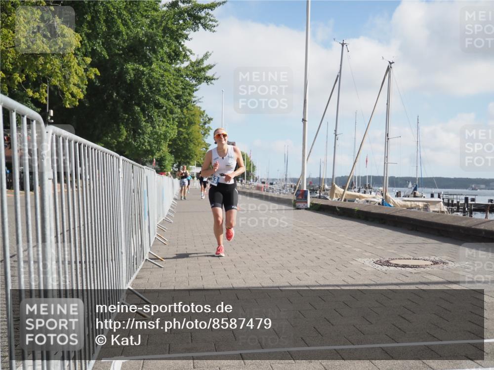 17.08.2025 - KN Förde Triathlon 2025 KatJ http://msf.ph/oto/8587479 17.08.2025 10:12:57 Laufen 153, 168 meine-sportfotos.de