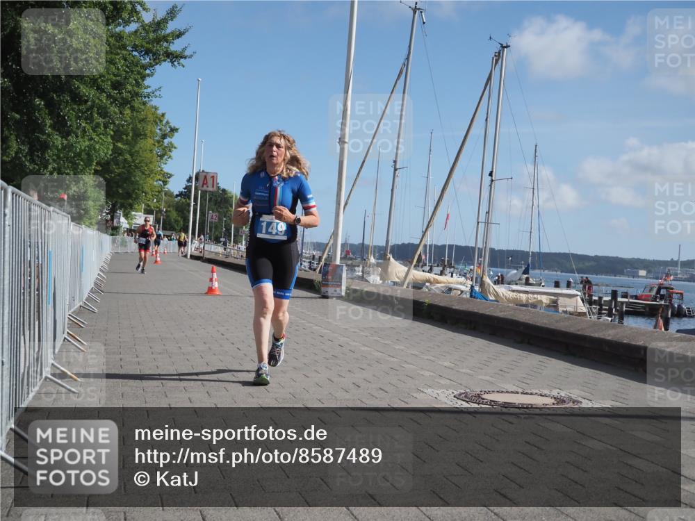 17.08.2025 - KN Förde Triathlon 2025 KatJ http://msf.ph/oto/8587489 17.08.2025 10:37:26 Laufen 149, 237 meine-sportfotos.de