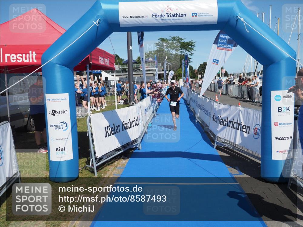 17.08.2025 - KN Förde Triathlon 2025 MichiJ http://msf.ph/oto/8587493 17.08.2025 13:42:04 Laufen 398 meine-sportfotos.de