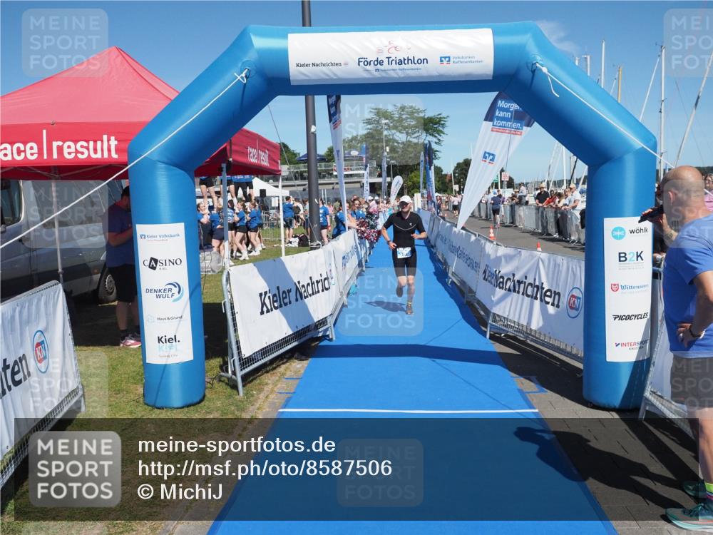 17.08.2025 - KN Förde Triathlon 2025 MichiJ http://msf.ph/oto/8587506 17.08.2025 13:42:04 Laufen 398 meine-sportfotos.de