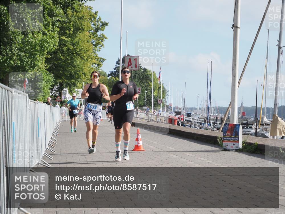 17.08.2025 - KN Förde Triathlon 2025 KatJ http://msf.ph/oto/8587517 17.08.2025 10:13:02 Laufen 107, 168 meine-sportfotos.de