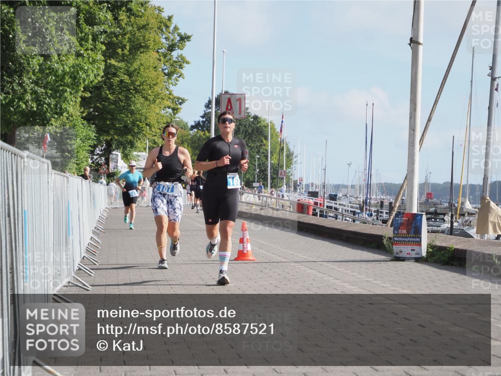 17.08.2025 - KN Förde Triathlon 2025 KatJ http://msf.ph/oto/8587521 17.08.2025 10:13:02 Laufen 107, 168 meine-sportfotos.de