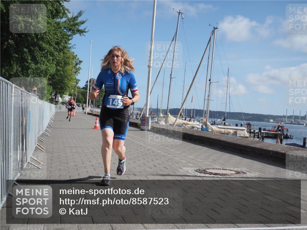 17.08.2025 - KN Förde Triathlon 2025 KatJ http://msf.ph/oto/8587523 17.08.2025 10:37:27 Laufen 149, 237 meine-sportfotos.de