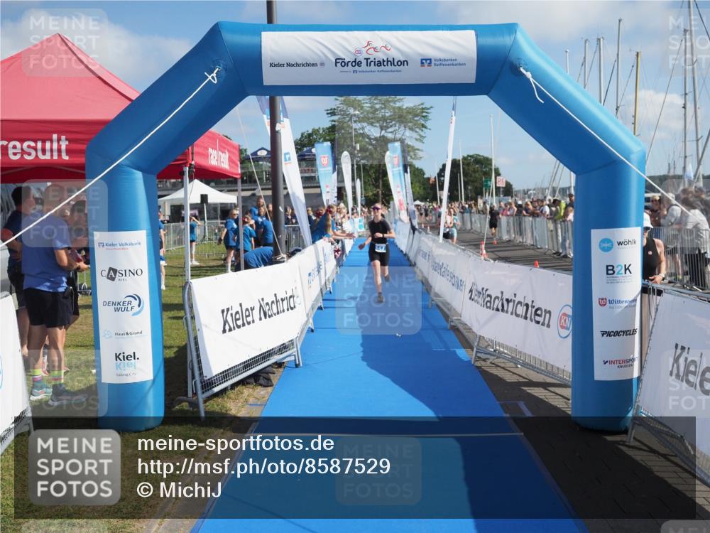 17.08.2025 - KN Förde Triathlon 2025 MichiJ http://msf.ph/oto/8587529 17.08.2025 10:27:51 Laufen 147 meine-sportfotos.de