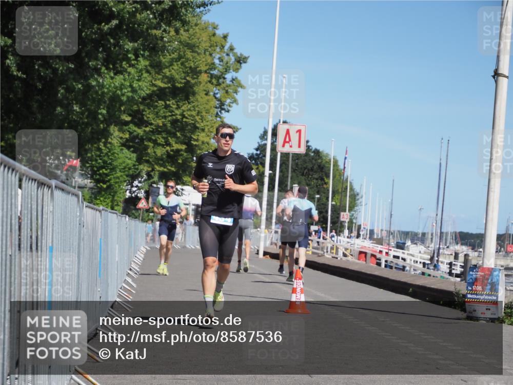 17.08.2025 - KN Förde Triathlon 2025 KatJ http://msf.ph/oto/8587536 17.08.2025 13:30:48 Laufen 434, 450 meine-sportfotos.de