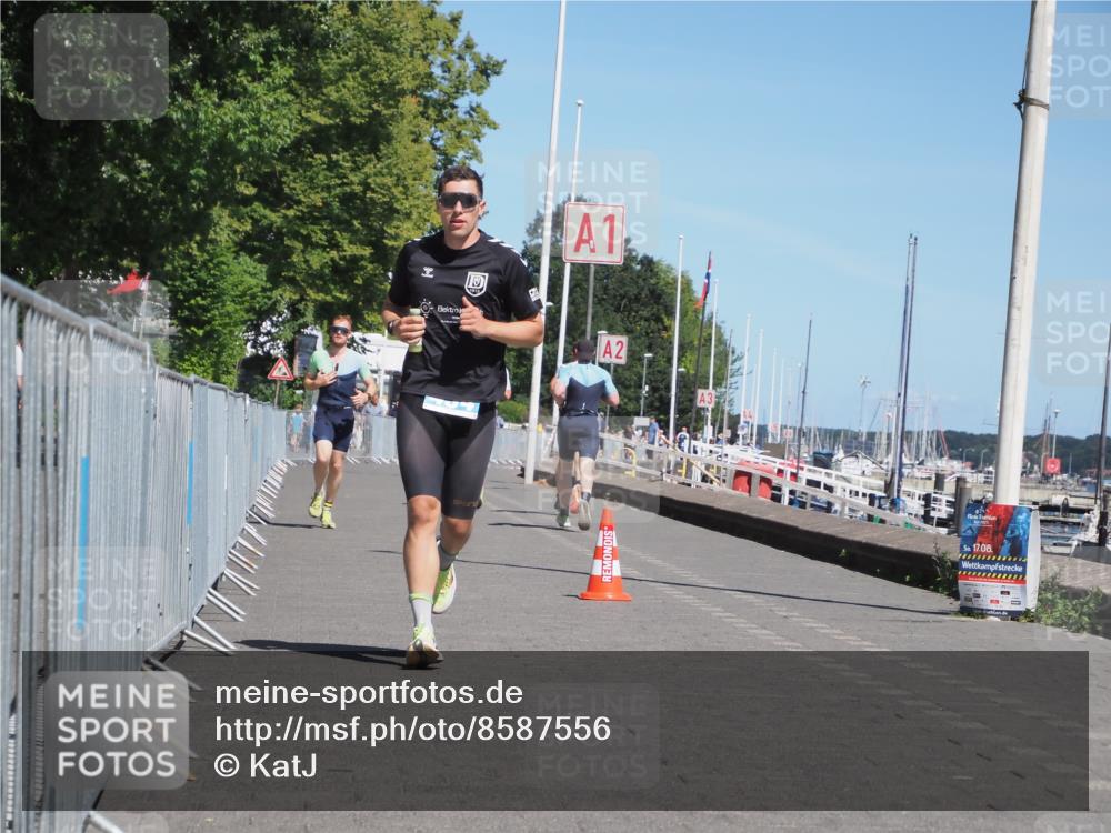 17.08.2025 - KN Förde Triathlon 2025 KatJ http://msf.ph/oto/8587556 17.08.2025 13:30:49 Laufen 434, 450 meine-sportfotos.de