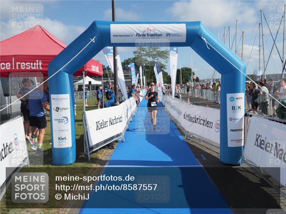 17.08.2025 - KN Förde Triathlon 2025 MichiJ http://msf.ph/oto/8587557 17.08.2025 10:27:52 Laufen 147 meine-sportfotos.de