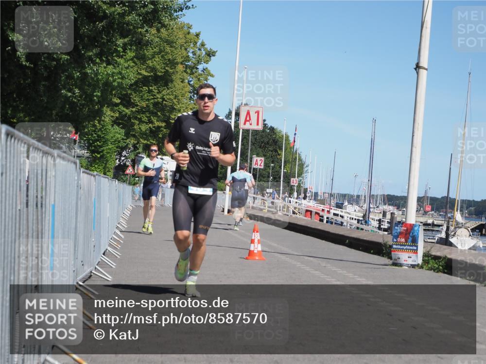 17.08.2025 - KN Förde Triathlon 2025 KatJ http://msf.ph/oto/8587570 17.08.2025 13:30:49 Laufen 434, 450 meine-sportfotos.de