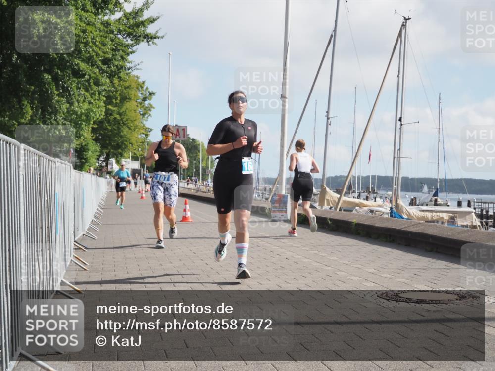 17.08.2025 - KN Förde Triathlon 2025 KatJ http://msf.ph/oto/8587572 17.08.2025 10:13:04 Laufen 107, 141, 168 meine-sportfotos.de