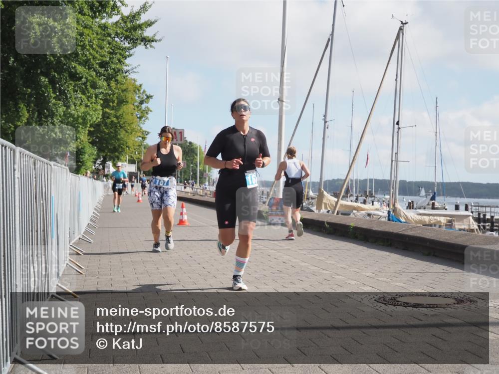 17.08.2025 - KN Förde Triathlon 2025 KatJ http://msf.ph/oto/8587575 17.08.2025 10:13:04 Laufen 107, 141, 168 meine-sportfotos.de