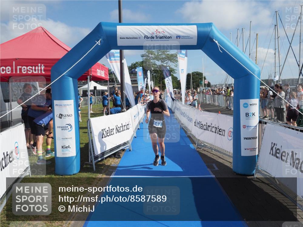 17.08.2025 - KN Förde Triathlon 2025 MichiJ http://msf.ph/oto/8587589 17.08.2025 10:27:53 Laufen 147 meine-sportfotos.de