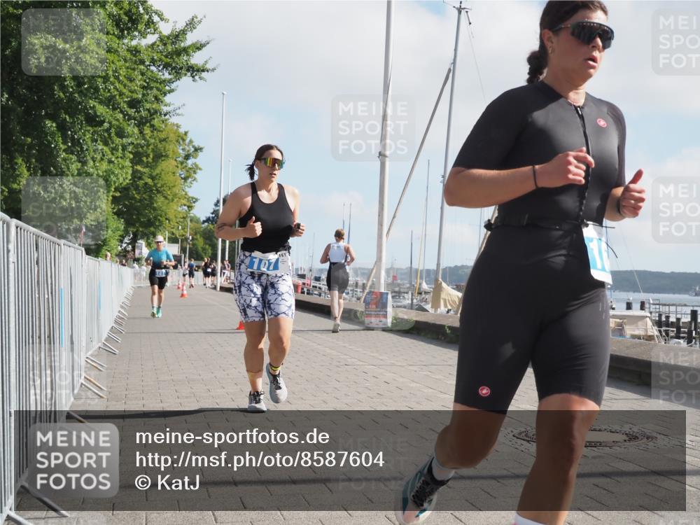 17.08.2025 - KN Förde Triathlon 2025 KatJ http://msf.ph/oto/8587604 17.08.2025 10:13:06 Laufen 107, 141, 168 meine-sportfotos.de