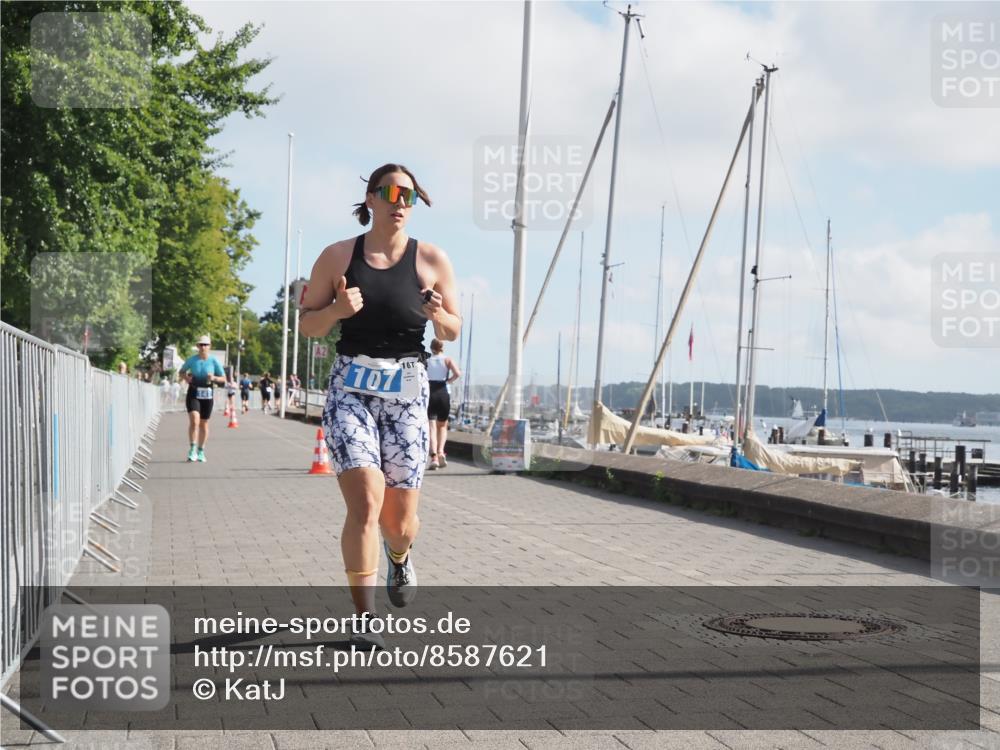 17.08.2025 - KN Förde Triathlon 2025 KatJ http://msf.ph/oto/8587621 17.08.2025 10:13:07 Laufen 107, 141, 168 meine-sportfotos.de