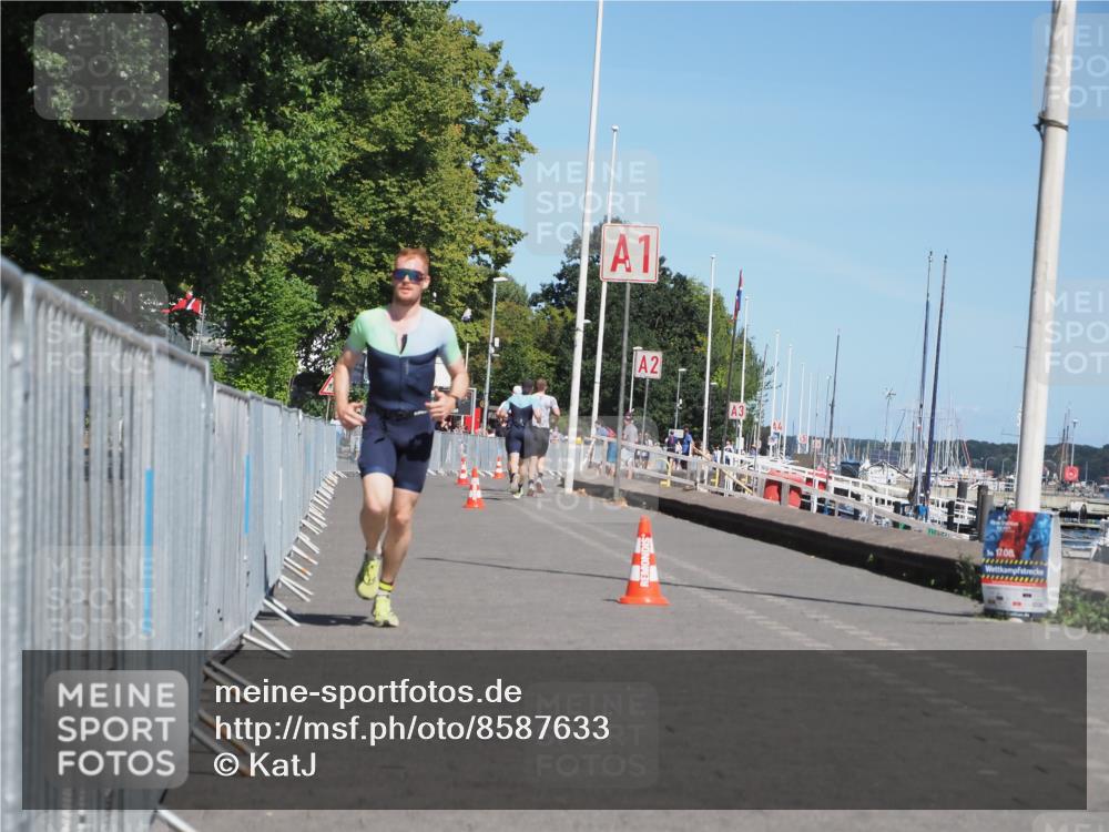 17.08.2025 - KN Förde Triathlon 2025 KatJ http://msf.ph/oto/8587633 17.08.2025 13:30:53 Laufen 434, 450 meine-sportfotos.de