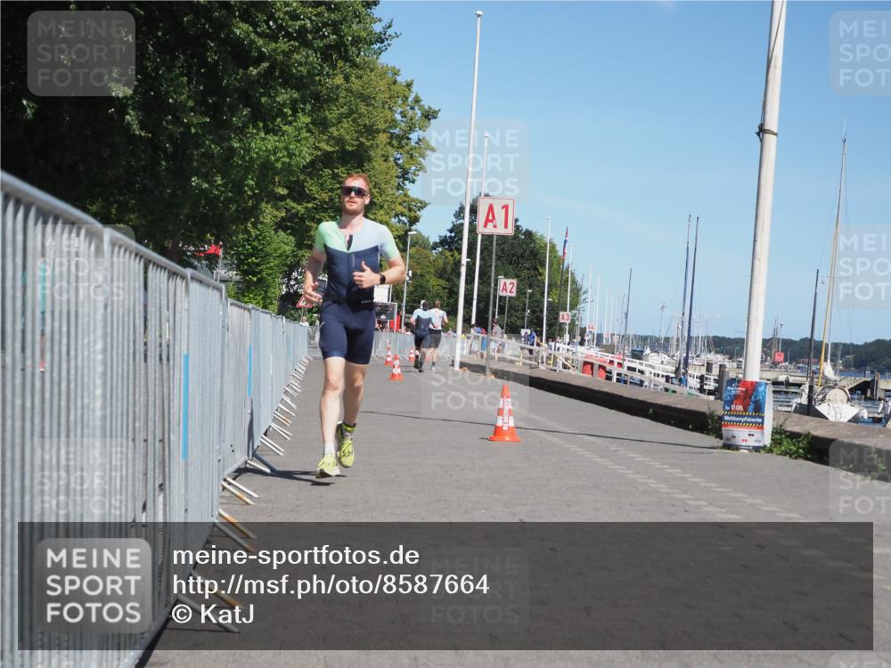17.08.2025 - KN Förde Triathlon 2025 KatJ http://msf.ph/oto/8587664 17.08.2025 13:30:54 Laufen 434, 450 meine-sportfotos.de