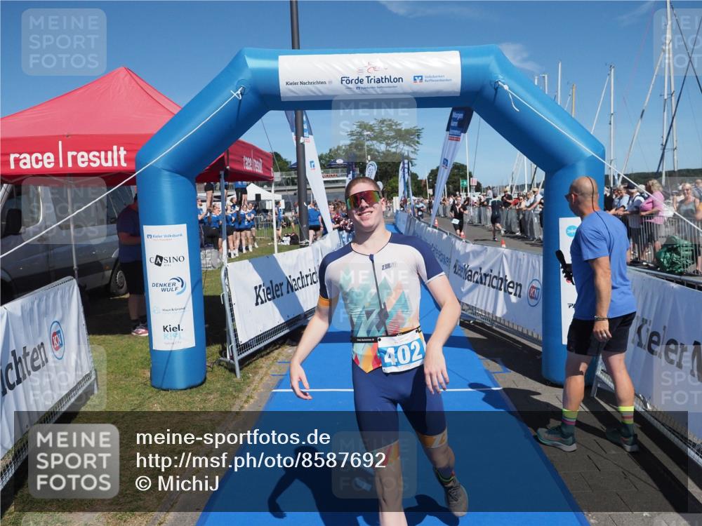 17.08.2025 - KN Förde Triathlon 2025 MichiJ http://msf.ph/oto/8587692 17.08.2025 13:42:17 Laufen 402 meine-sportfotos.de