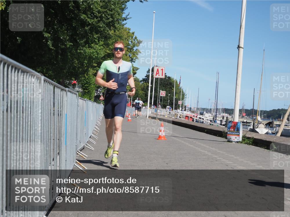 17.08.2025 - KN Förde Triathlon 2025 KatJ http://msf.ph/oto/8587715 17.08.2025 13:30:55 Laufen 450 meine-sportfotos.de