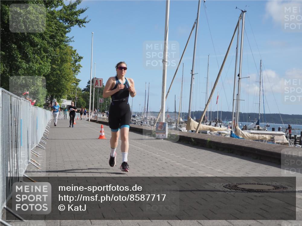 17.08.2025 - KN Förde Triathlon 2025 KatJ http://msf.ph/oto/8587717 17.08.2025 10:38:01 Laufen 174 meine-sportfotos.de