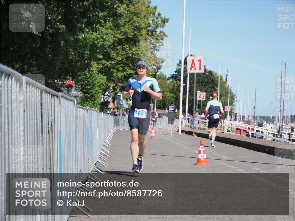 17.08.2025 - KN Förde Triathlon 2025 KatJ http://msf.ph/oto/8587726 17.08.2025 13:31:09 Laufen 473 meine-sportfotos.de
