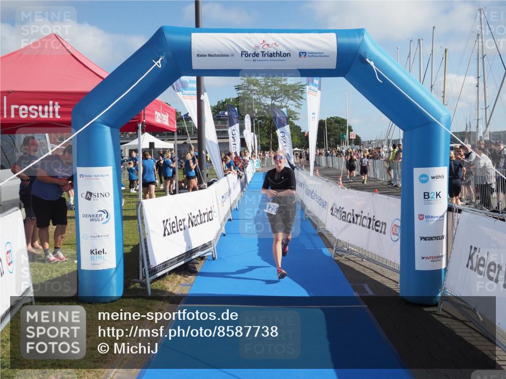 17.08.2025 - KN Förde Triathlon 2025 MichiJ http://msf.ph/oto/8587738 17.08.2025 10:28:00 Laufen 125 meine-sportfotos.de
