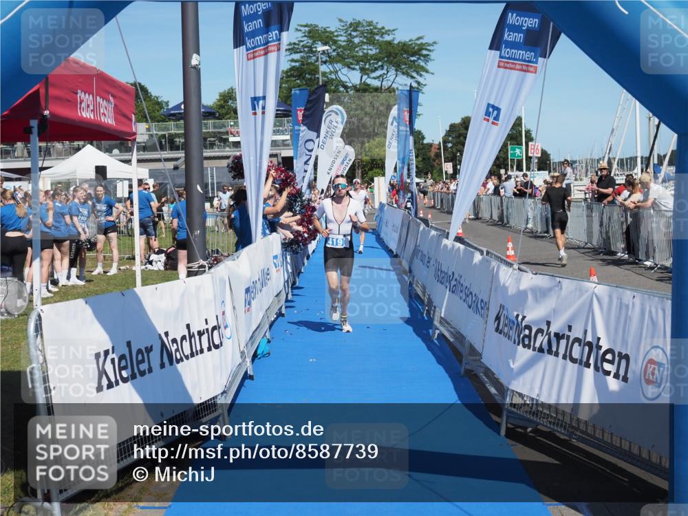 17.08.2025 - KN Förde Triathlon 2025 MichiJ http://msf.ph/oto/8587739 17.08.2025 13:42:38 Laufen 419 meine-sportfotos.de