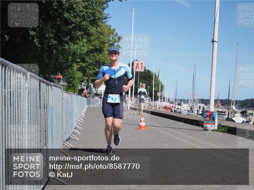 17.08.2025 - KN Förde Triathlon 2025 KatJ http://msf.ph/oto/8587770 17.08.2025 13:31:11 Laufen 473 meine-sportfotos.de