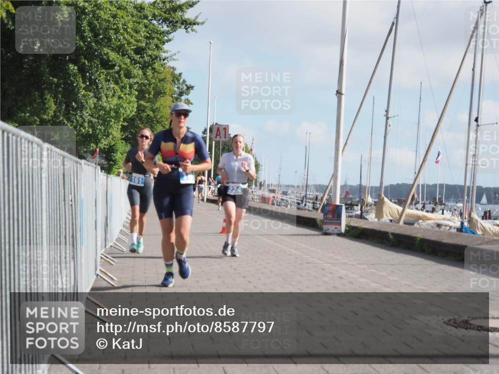 17.08.2025 - KN Förde Triathlon 2025 KatJ http://msf.ph/oto/8587797 17.08.2025 10:13:29 Laufen 161, 181, 224 meine-sportfotos.de
