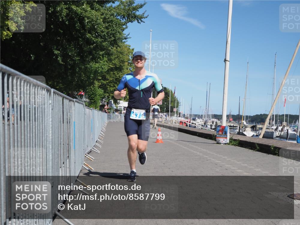 17.08.2025 - KN Förde Triathlon 2025 KatJ http://msf.ph/oto/8587799 17.08.2025 13:31:11 Laufen 473 meine-sportfotos.de