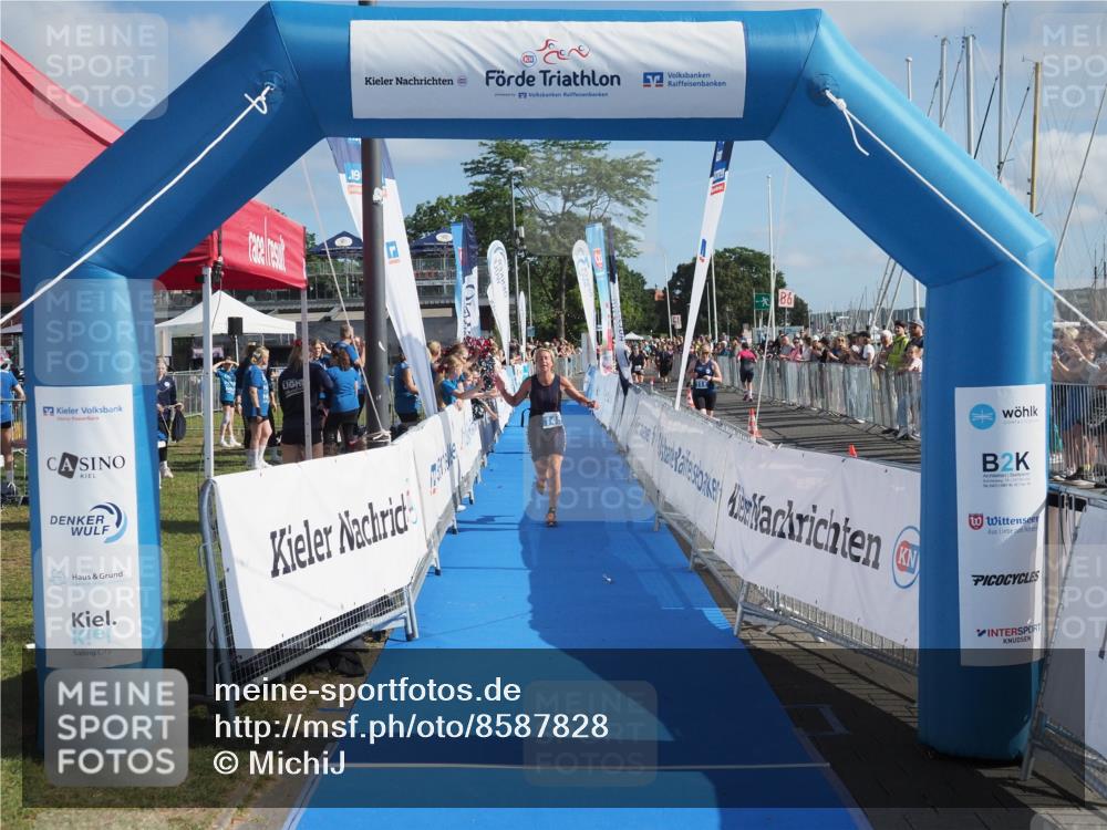 17.08.2025 - KN Förde Triathlon 2025 MichiJ http://msf.ph/oto/8587828 17.08.2025 10:28:14 Laufen 145 meine-sportfotos.de