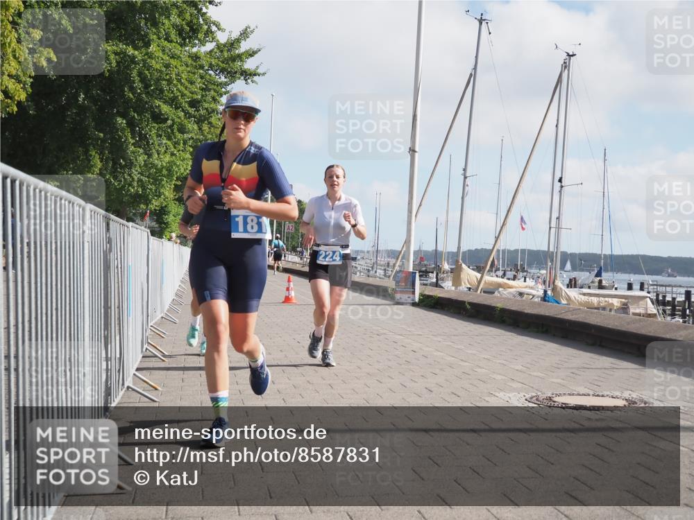 17.08.2025 - KN Förde Triathlon 2025 KatJ http://msf.ph/oto/8587831 17.08.2025 10:13:30 Laufen 161, 181, 224 meine-sportfotos.de