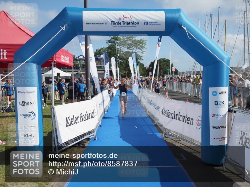 17.08.2025 - KN Förde Triathlon 2025 MichiJ http://msf.ph/oto/8587837 17.08.2025 10:28:14 Laufen 145 meine-sportfotos.de