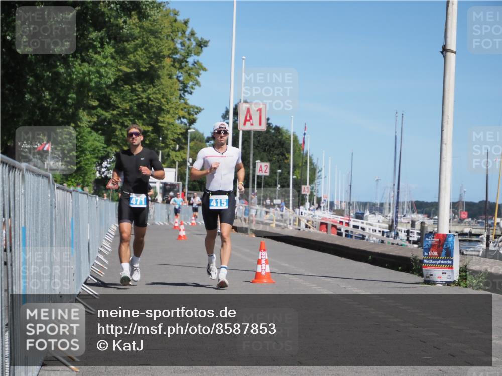 17.08.2025 - KN Förde Triathlon 2025 KatJ http://msf.ph/oto/8587853 17.08.2025 13:31:29 Laufen 415, 471 meine-sportfotos.de