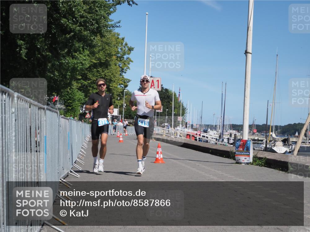 17.08.2025 - KN Förde Triathlon 2025 KatJ http://msf.ph/oto/8587866 17.08.2025 13:31:30 Laufen 415, 471 meine-sportfotos.de