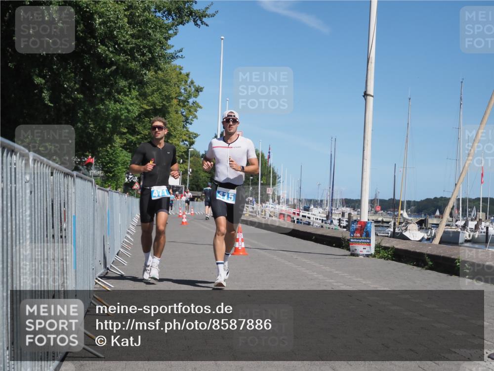 17.08.2025 - KN Förde Triathlon 2025 KatJ http://msf.ph/oto/8587886 17.08.2025 13:31:30 Laufen 415, 471 meine-sportfotos.de