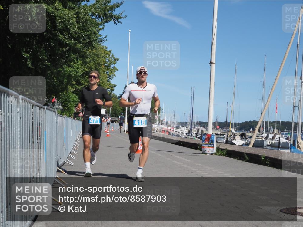 17.08.2025 - KN Förde Triathlon 2025 KatJ http://msf.ph/oto/8587903 17.08.2025 13:31:31 Laufen 415, 446, 471 meine-sportfotos.de