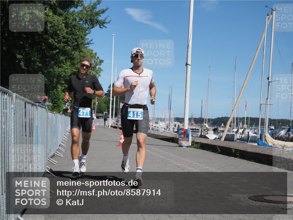 17.08.2025 - KN Förde Triathlon 2025 KatJ http://msf.ph/oto/8587914 17.08.2025 13:31:31 Laufen 415, 446, 471 meine-sportfotos.de