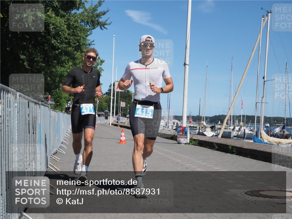 17.08.2025 - KN Förde Triathlon 2025 KatJ http://msf.ph/oto/8587931 17.08.2025 13:31:32 Laufen 415, 446, 471 meine-sportfotos.de