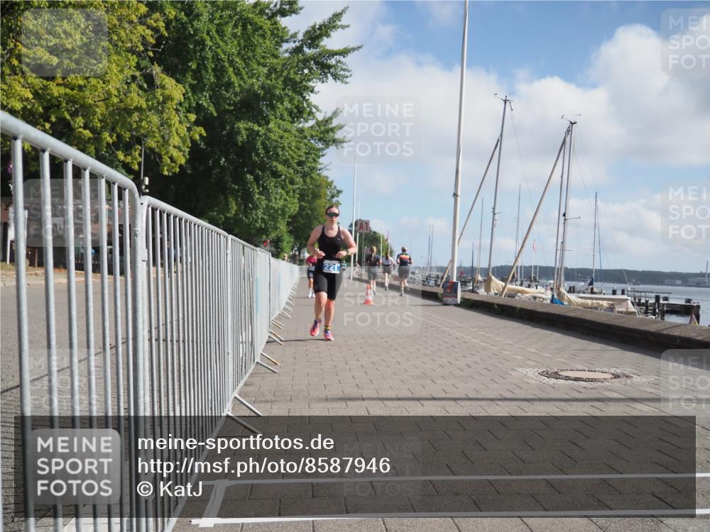 17.08.2025 - KN Förde Triathlon 2025 KatJ http://msf.ph/oto/8587946 17.08.2025 10:13:43 Laufen 137, 221 meine-sportfotos.de