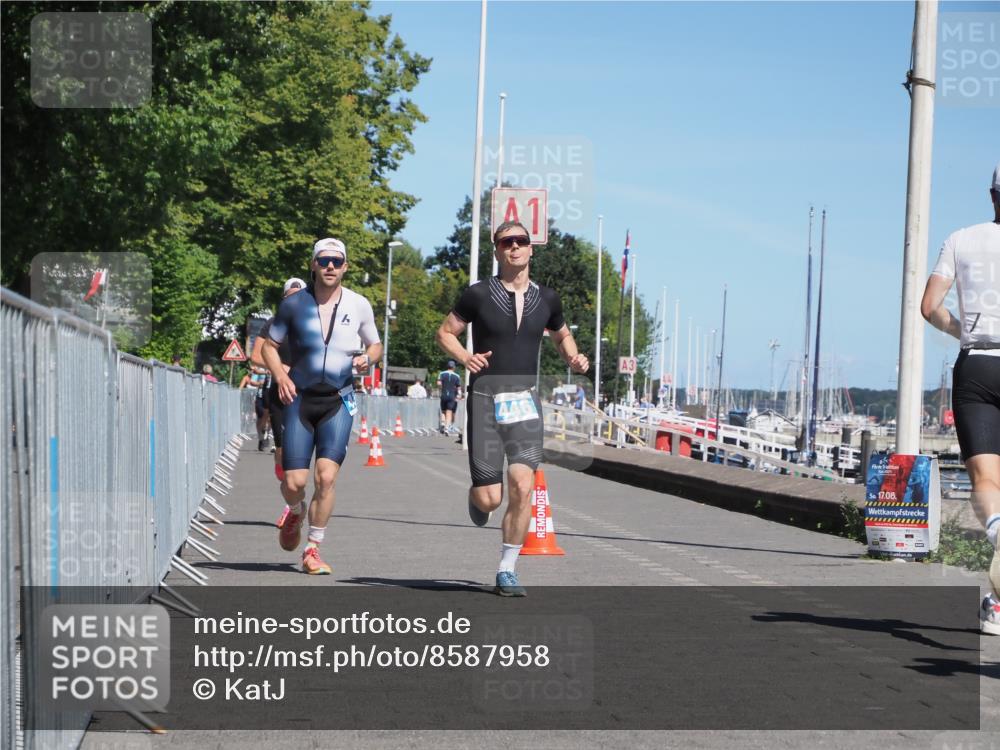 17.08.2025 - KN Förde Triathlon 2025 KatJ http://msf.ph/oto/8587958 17.08.2025 13:31:38 Laufen 417, 437, 446 meine-sportfotos.de