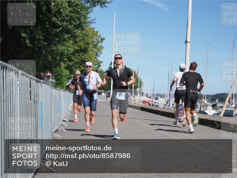 17.08.2025 - KN Förde Triathlon 2025 KatJ http://msf.ph/oto/8587986 17.08.2025 13:31:39 Laufen 417, 437, 446 meine-sportfotos.de