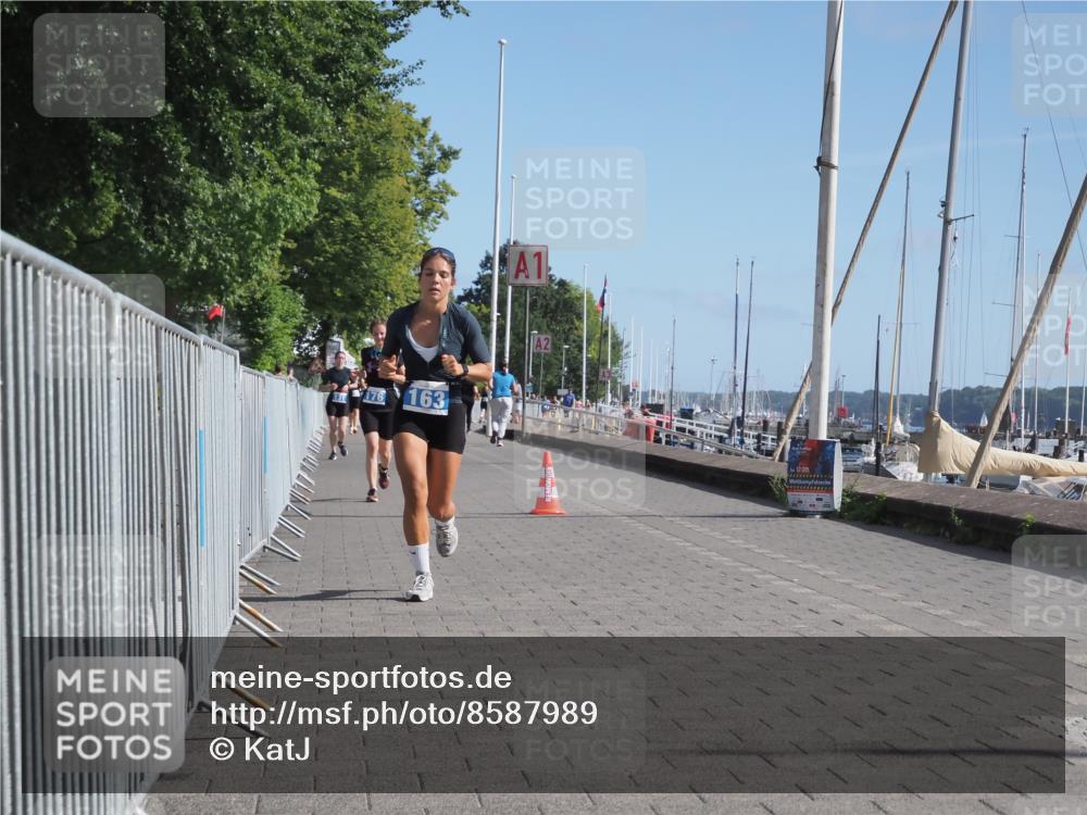 17.08.2025 - KN Förde Triathlon 2025 KatJ http://msf.ph/oto/8587989 17.08.2025 10:38:38 Laufen 163, 176 meine-sportfotos.de