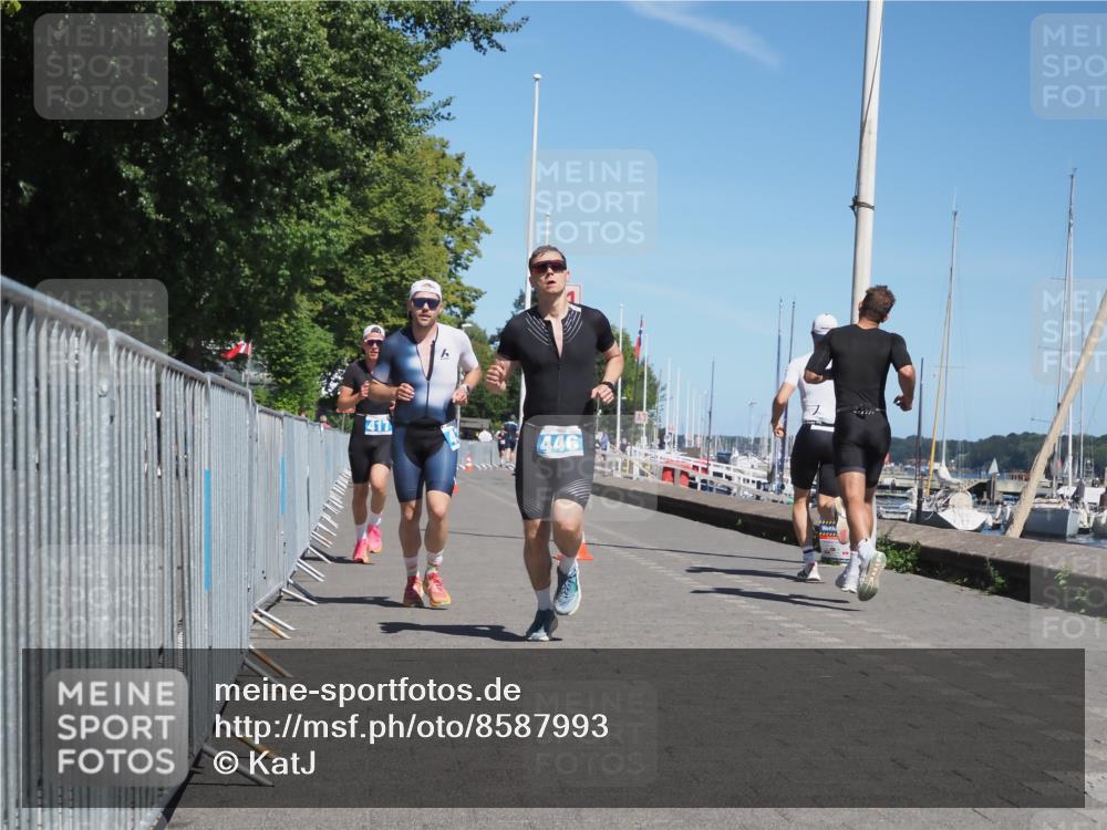 17.08.2025 - KN Förde Triathlon 2025 KatJ http://msf.ph/oto/8587993 17.08.2025 13:31:39 Laufen 417, 437, 446 meine-sportfotos.de