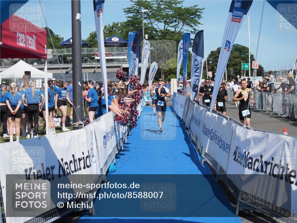 17.08.2025 - KN Förde Triathlon 2025 MichiJ http://msf.ph/oto/8588007 17.08.2025 13:44:18 Laufen 413 meine-sportfotos.de