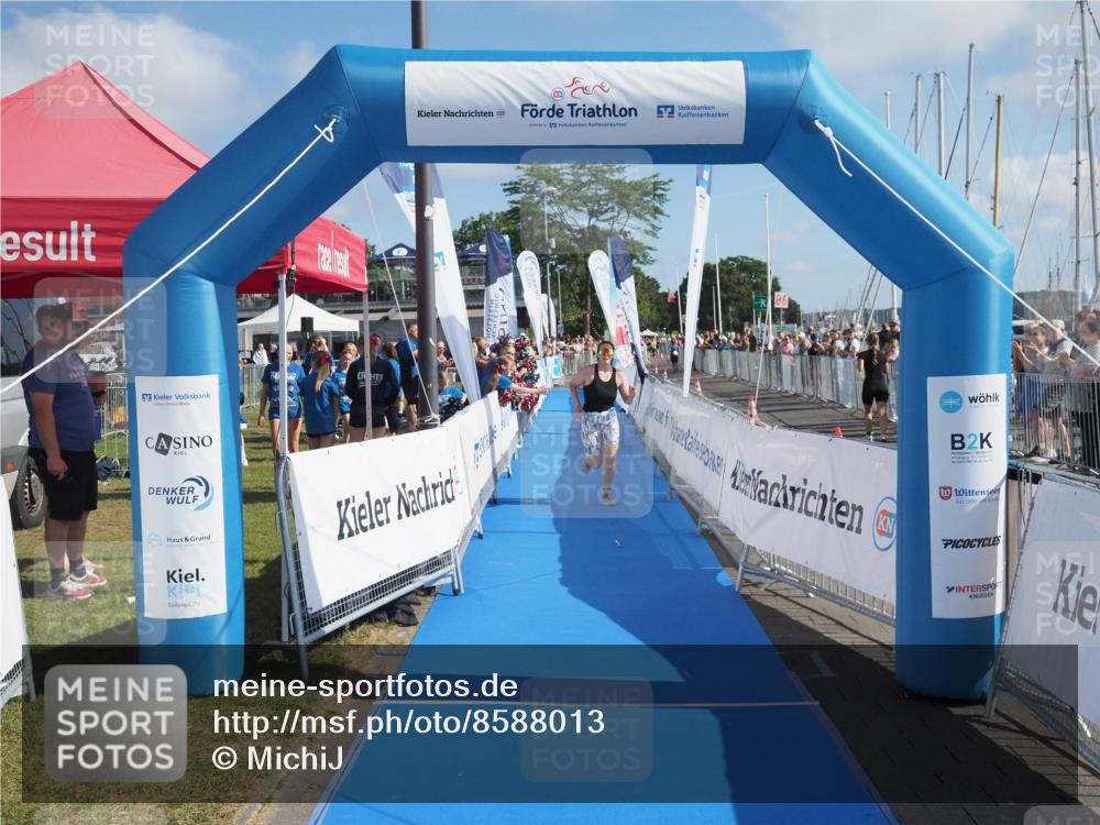 17.08.2025 - KN Förde Triathlon 2025 MichiJ http://msf.ph/oto/8588013 17.08.2025 10:28:46 Laufen 107 meine-sportfotos.de