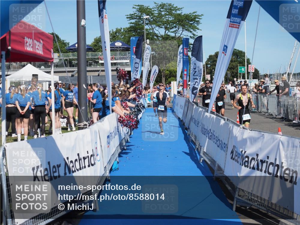 17.08.2025 - KN Förde Triathlon 2025 MichiJ http://msf.ph/oto/8588014 17.08.2025 13:44:18 Laufen 413 meine-sportfotos.de