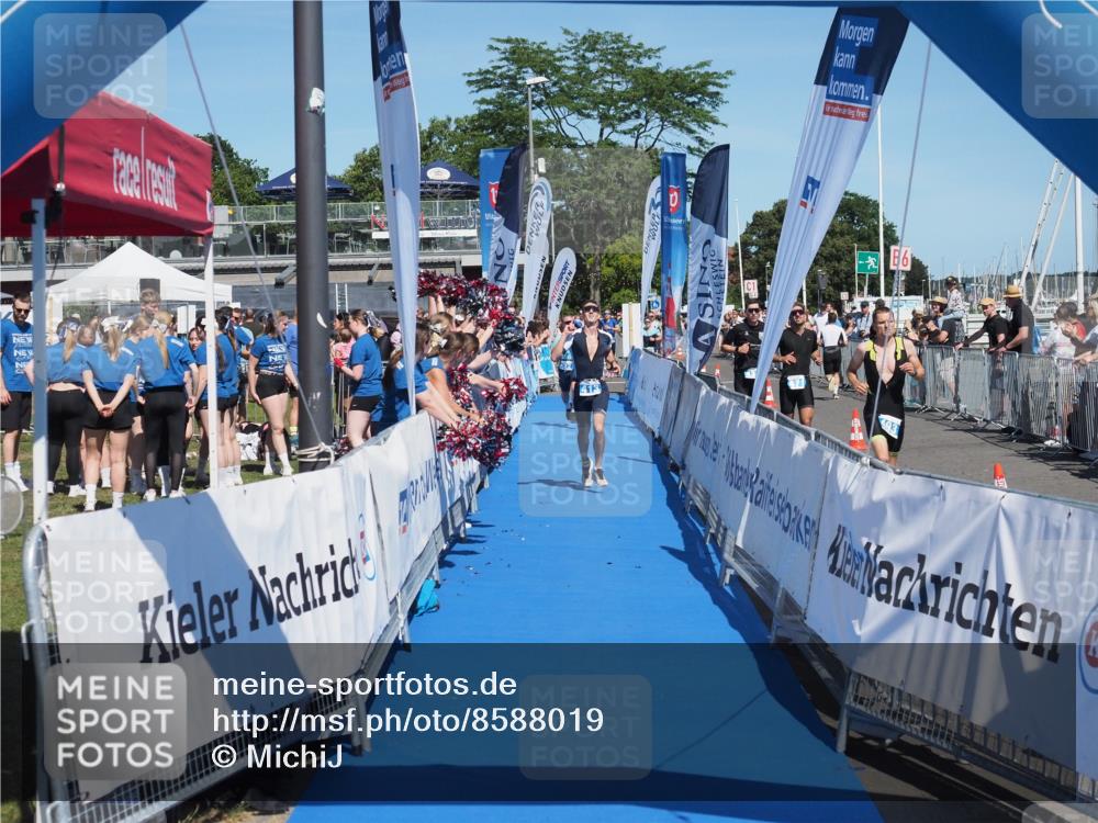 17.08.2025 - KN Förde Triathlon 2025 MichiJ http://msf.ph/oto/8588019 17.08.2025 13:44:18 Laufen 413 meine-sportfotos.de