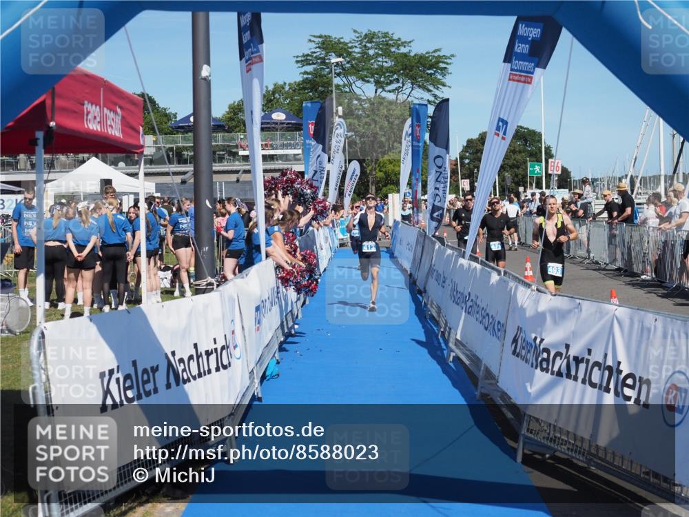 17.08.2025 - KN Förde Triathlon 2025 MichiJ http://msf.ph/oto/8588023 17.08.2025 13:44:19 Laufen 413 meine-sportfotos.de